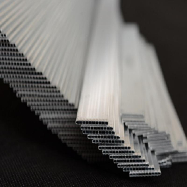 Алюминиевая микроканальная плоская трубка